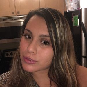 Meet your Posher, Iris